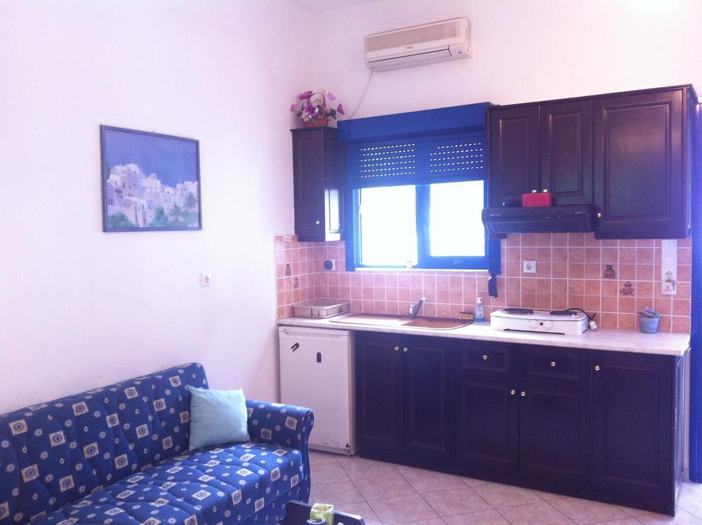 Melenio Studios Livadi  Chambre photo